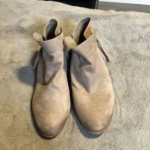 Sam Edelman Grey Side Zip Booties